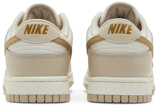 Nike dunk Metallic Gold