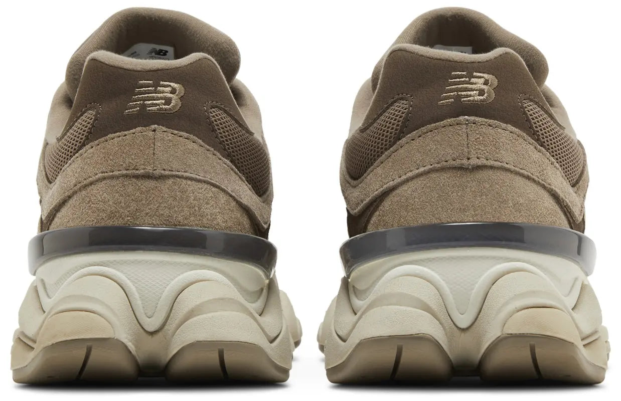 New Balance '9060 Mushroom Brown