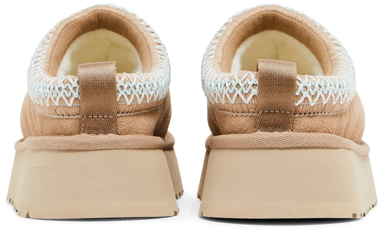 UGG Taz Sand