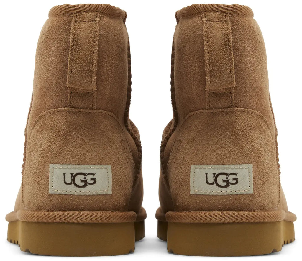 UGG Classic Mini Boot