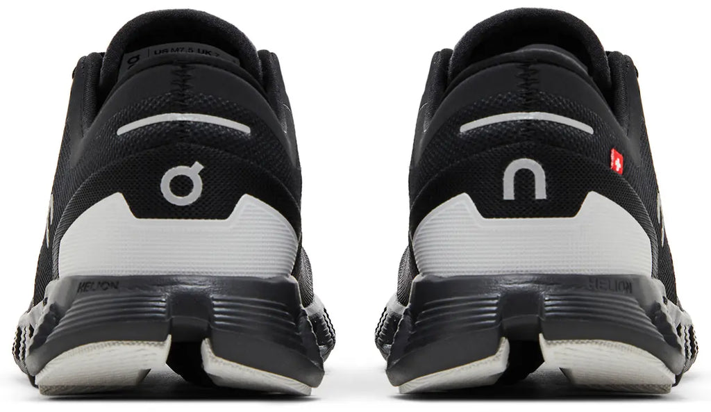 On Running Cloud X3 lace-up sneakers