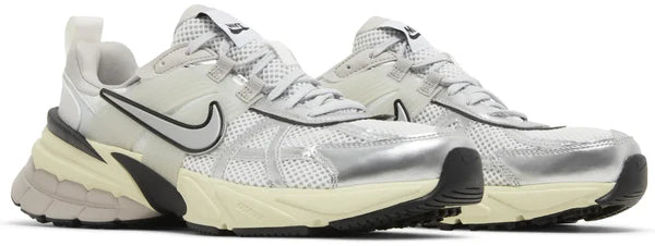 NIKE V2K RUNTEKK "WOLF GREY
