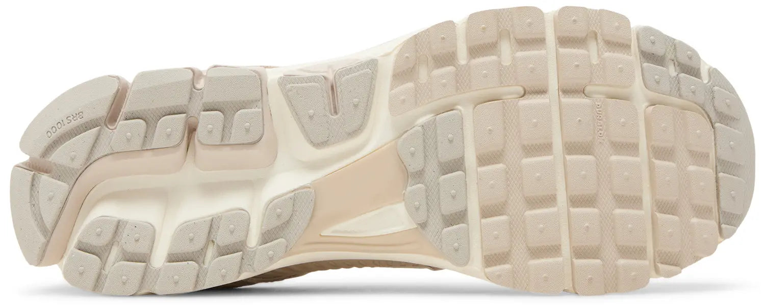 Nike Zoom Vomero 5 Sail Light Orewood Brown