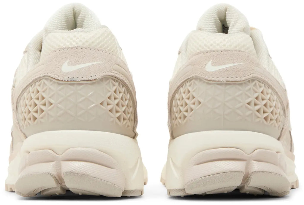 Nike Zoom Vomero 5 Sail Light Orewood Brown
