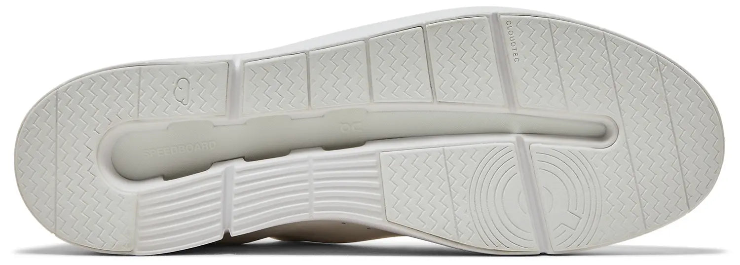 The Roger Advantage 'All White'