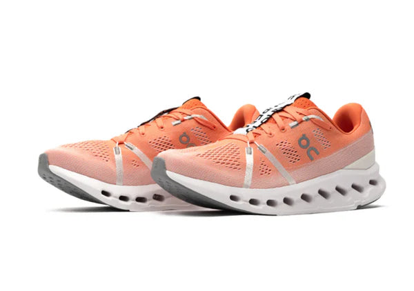 On running cloudsurfer 7 flame white