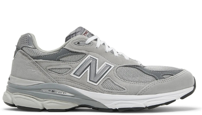 New Balance 990v3 Low Top