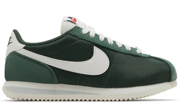 Nike Cortez TXT Fir Green