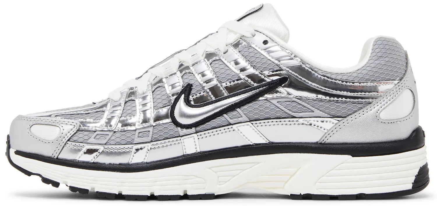 NIKE P-6000 METALLIC SILVER