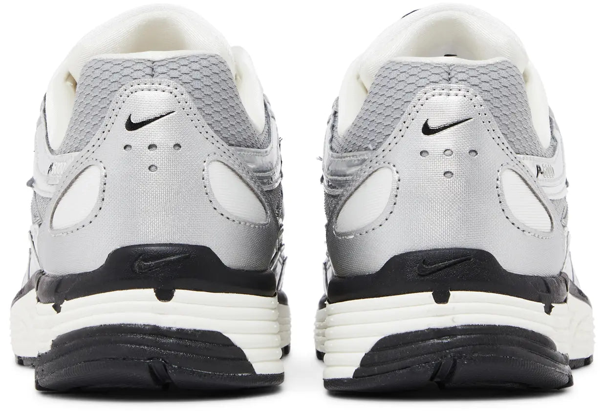 NIKE P-6000 METALLIC SILVER