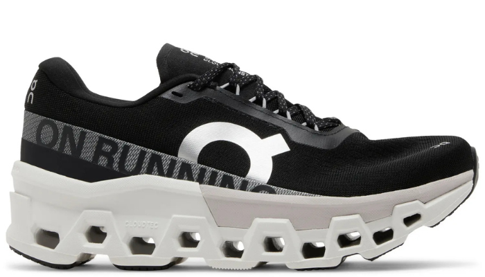 On cloud Monster 2 black