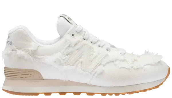 NEW BALANCE 574  MIU MIU DENIM WHITE