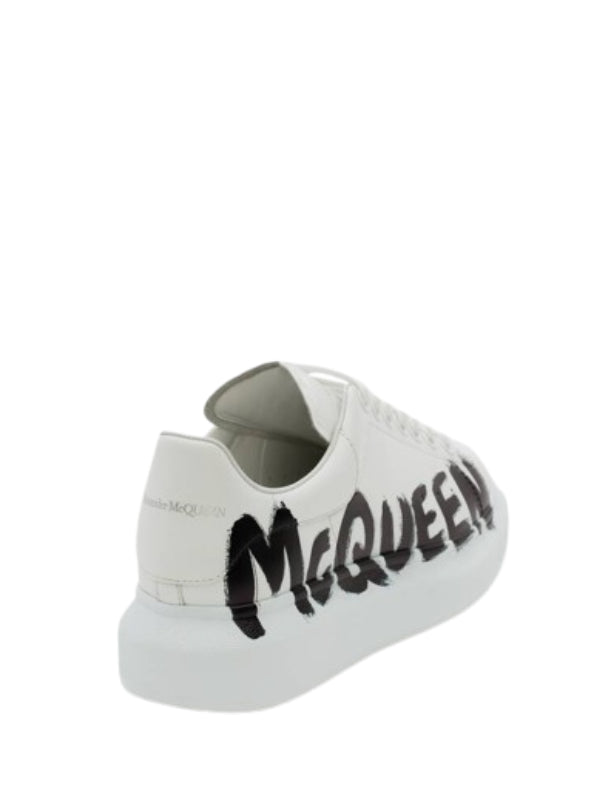 Alexander  McQueen Oversized sneakers