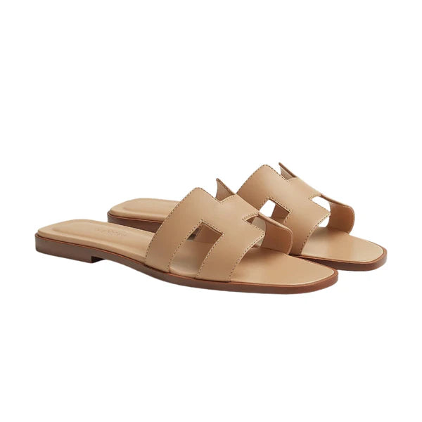 Oran sandal